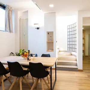 Design Flats Appartamento Milano