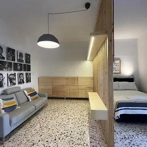 Easystay Apartament Bari